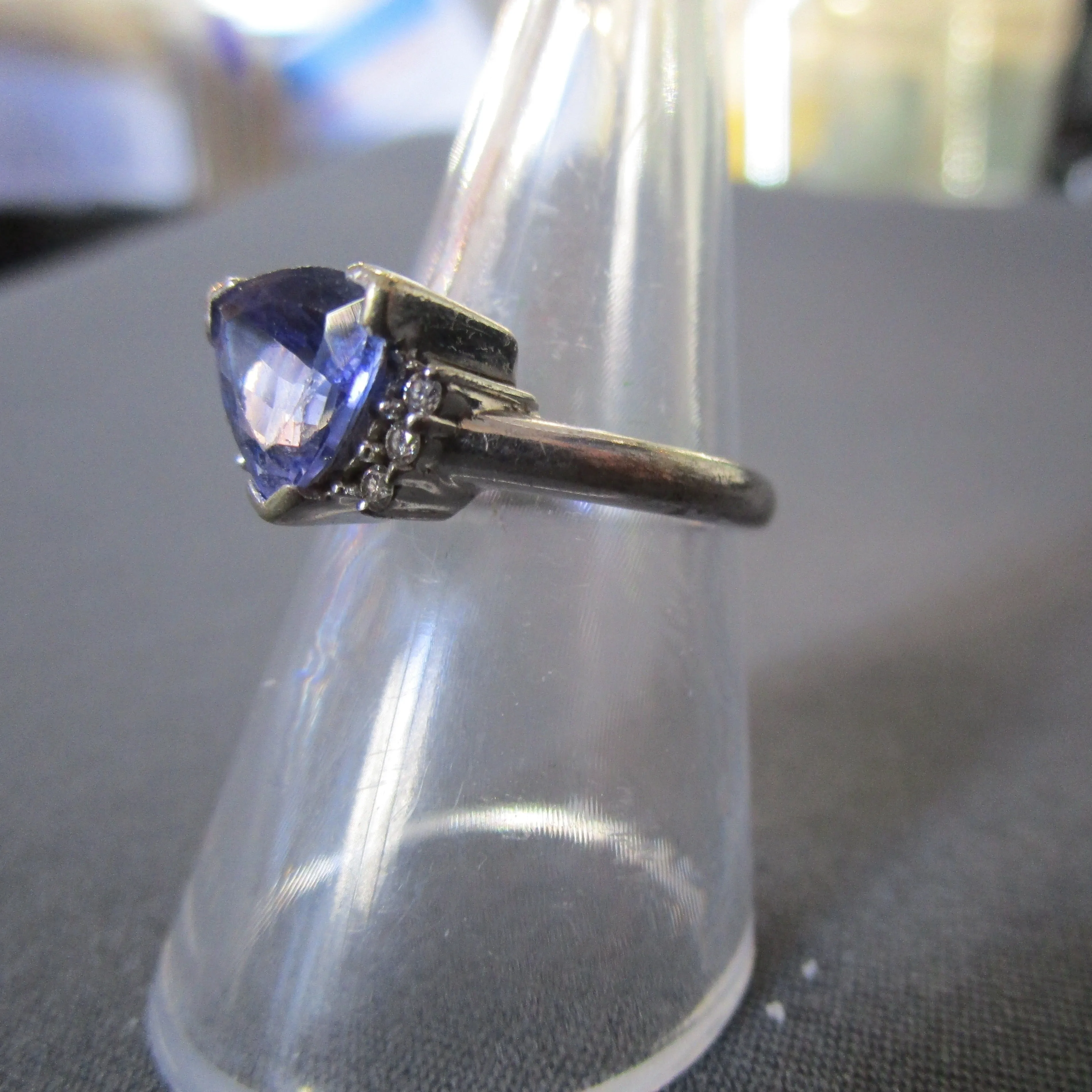 9KT White Gold Tanzanite And Diamond Ring Size O 1/2 Vintage c1980