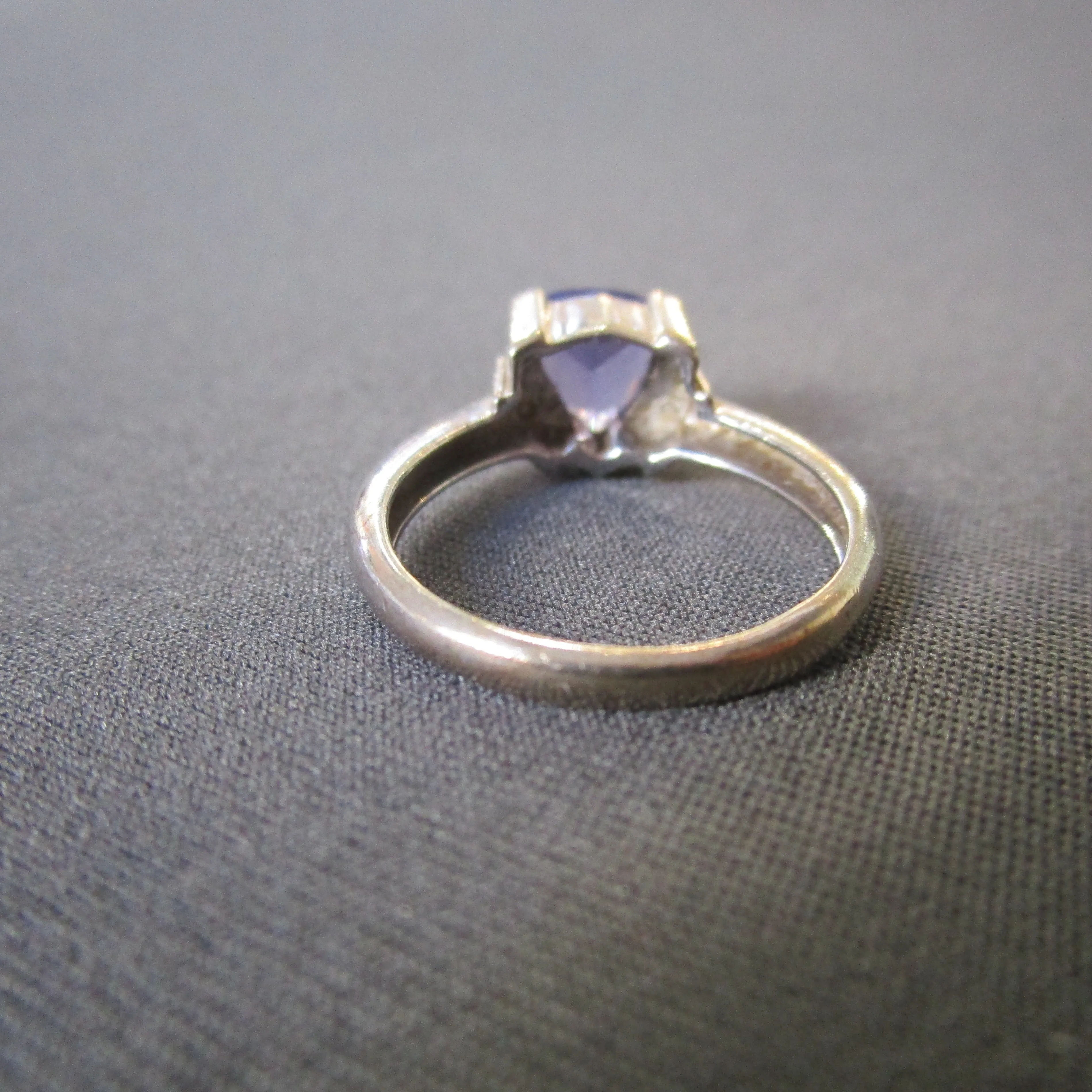 9KT White Gold Tanzanite And Diamond Ring Size O 1/2 Vintage c1980