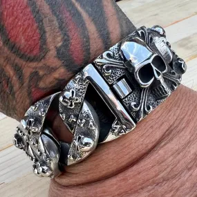 Bagger Bracelet - Skull & Crossbones - Silver - 1.25 Wide - The Classic - B50