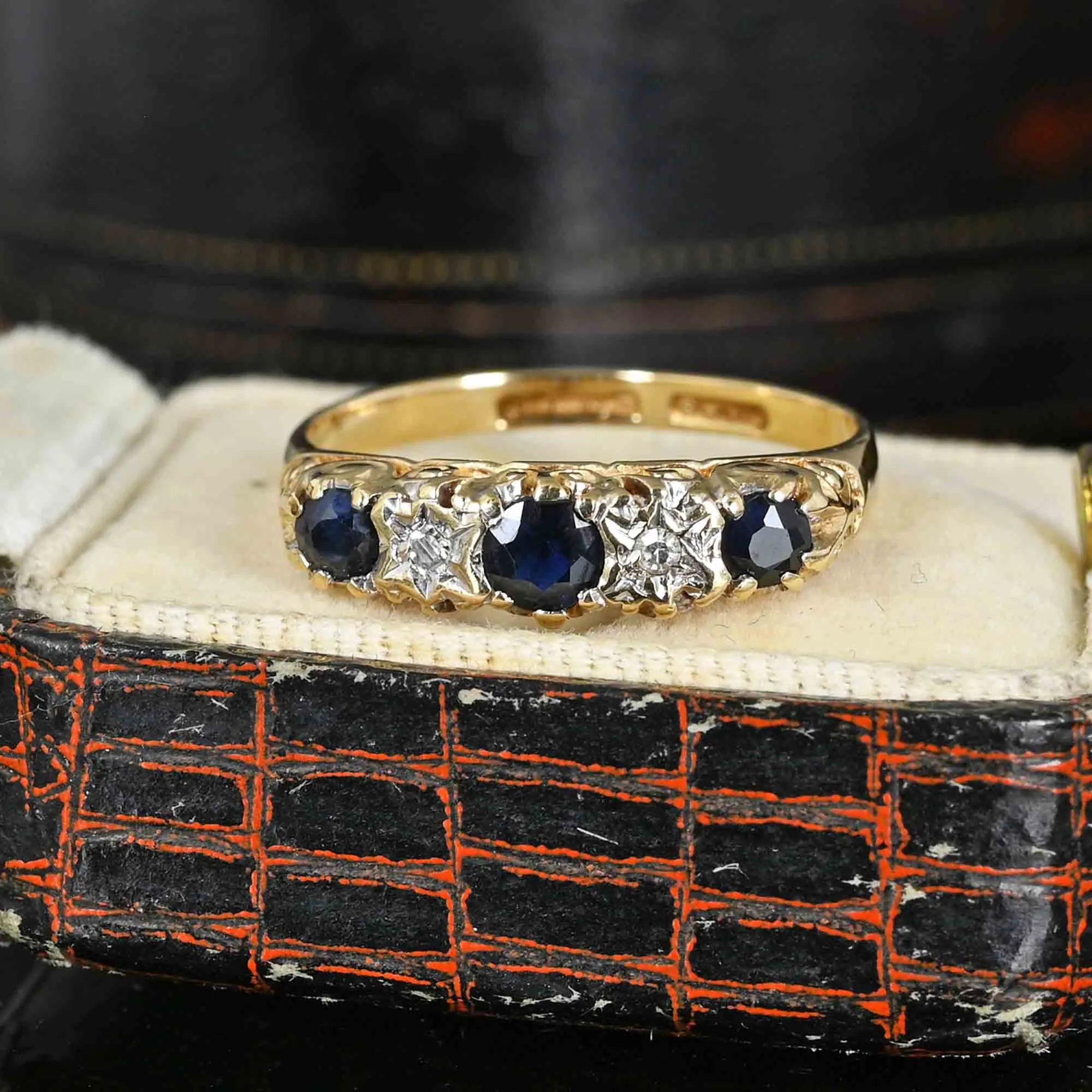 Diamond Sapphire Victorian Style Band Ring in Gold