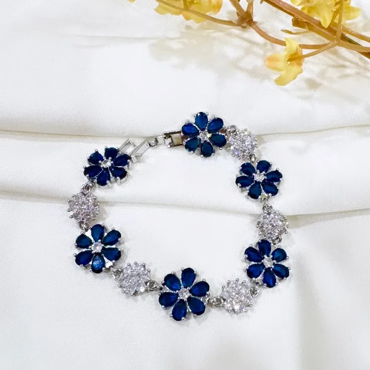 G.Silver Blue Stone Flower Bracelet.