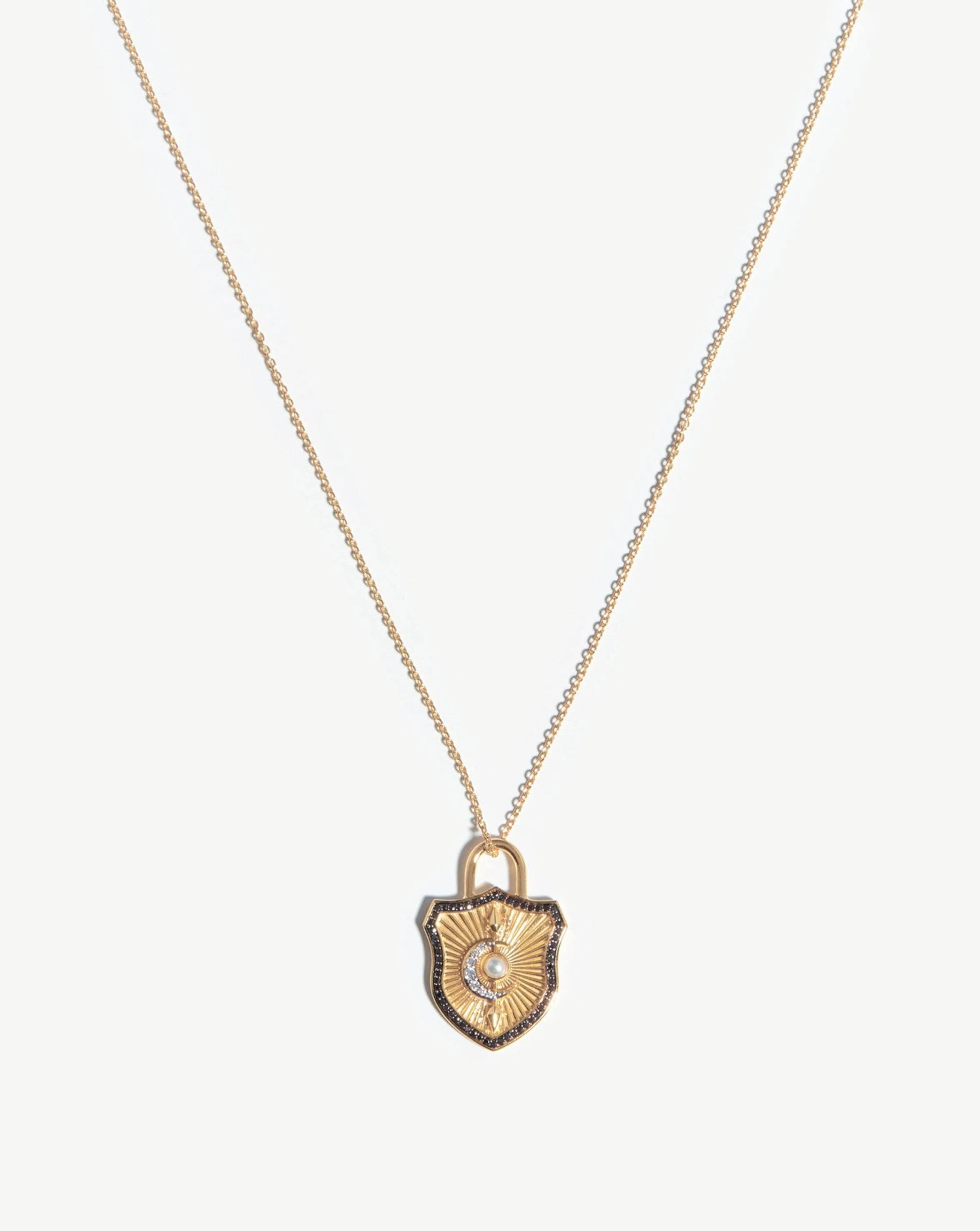 Harris Reed Fine Shield Necklace |