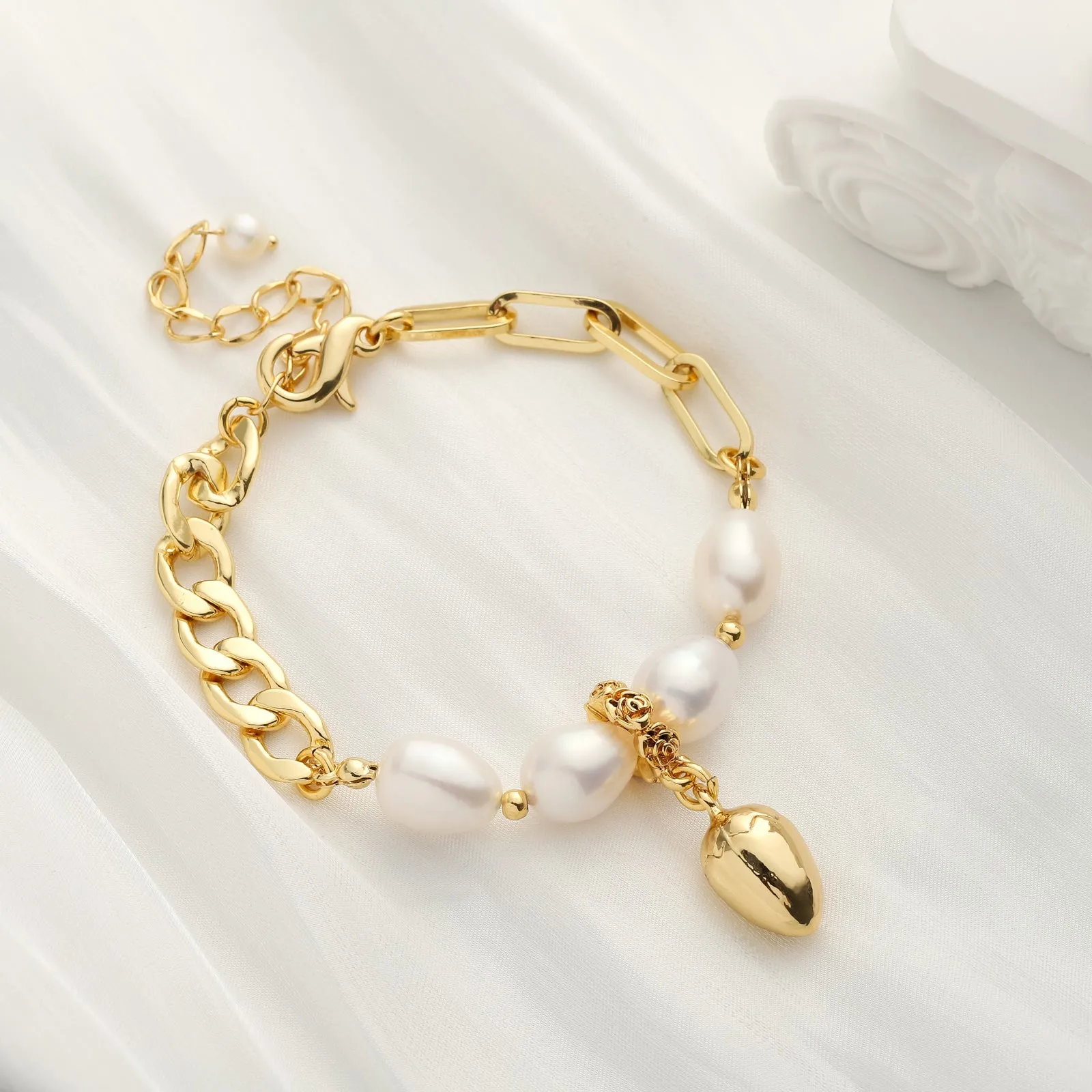 Pearl Chain Bracelet