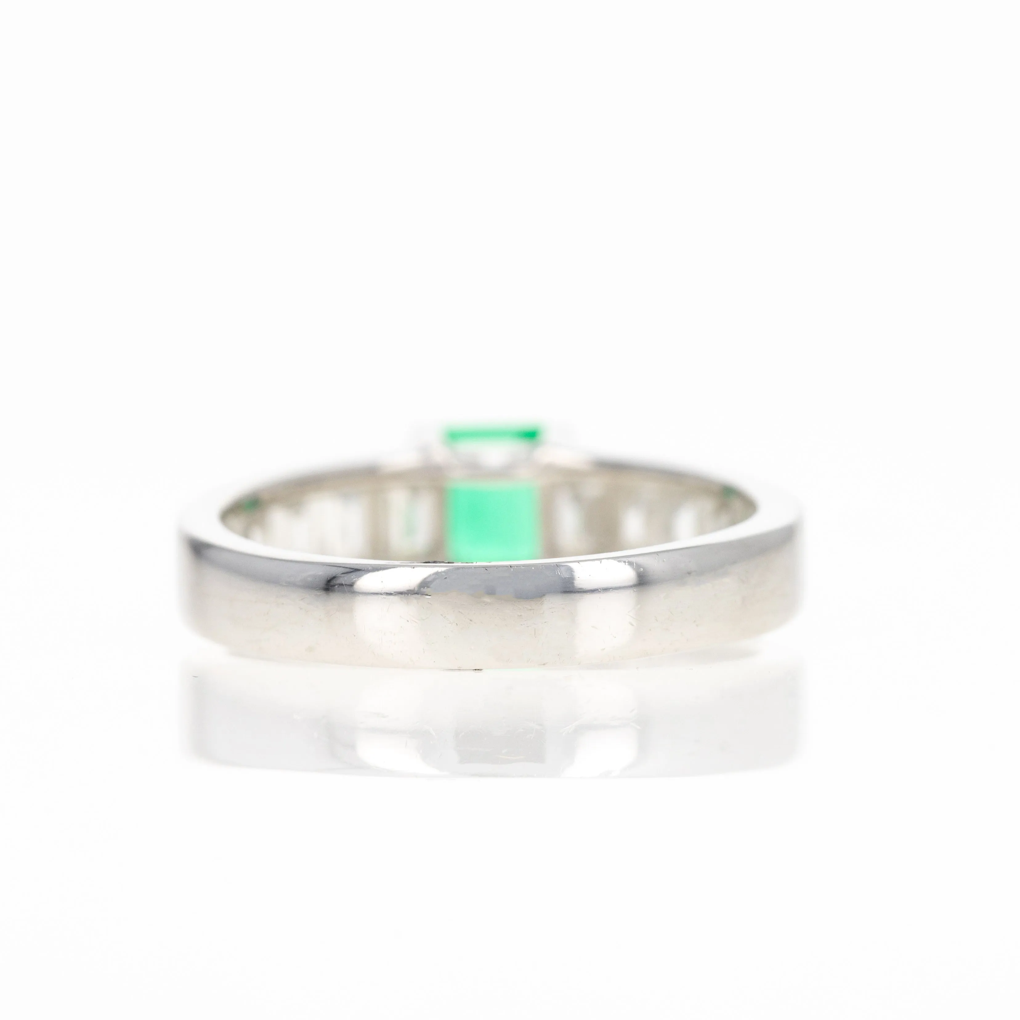 Platinum 0.52 Carat Natural Emerald Diamond Ring