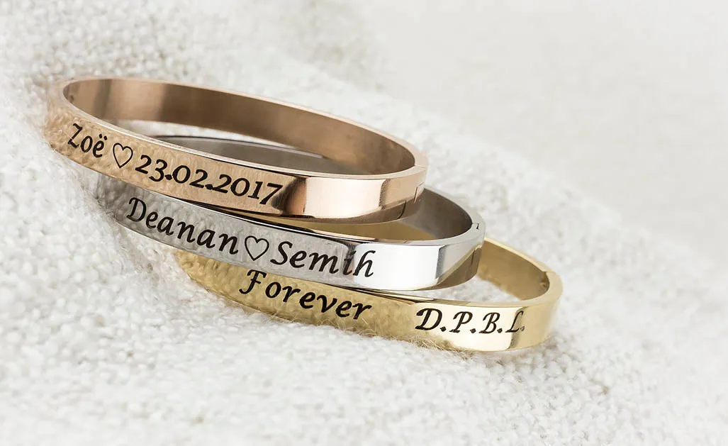 Quote bangle silver