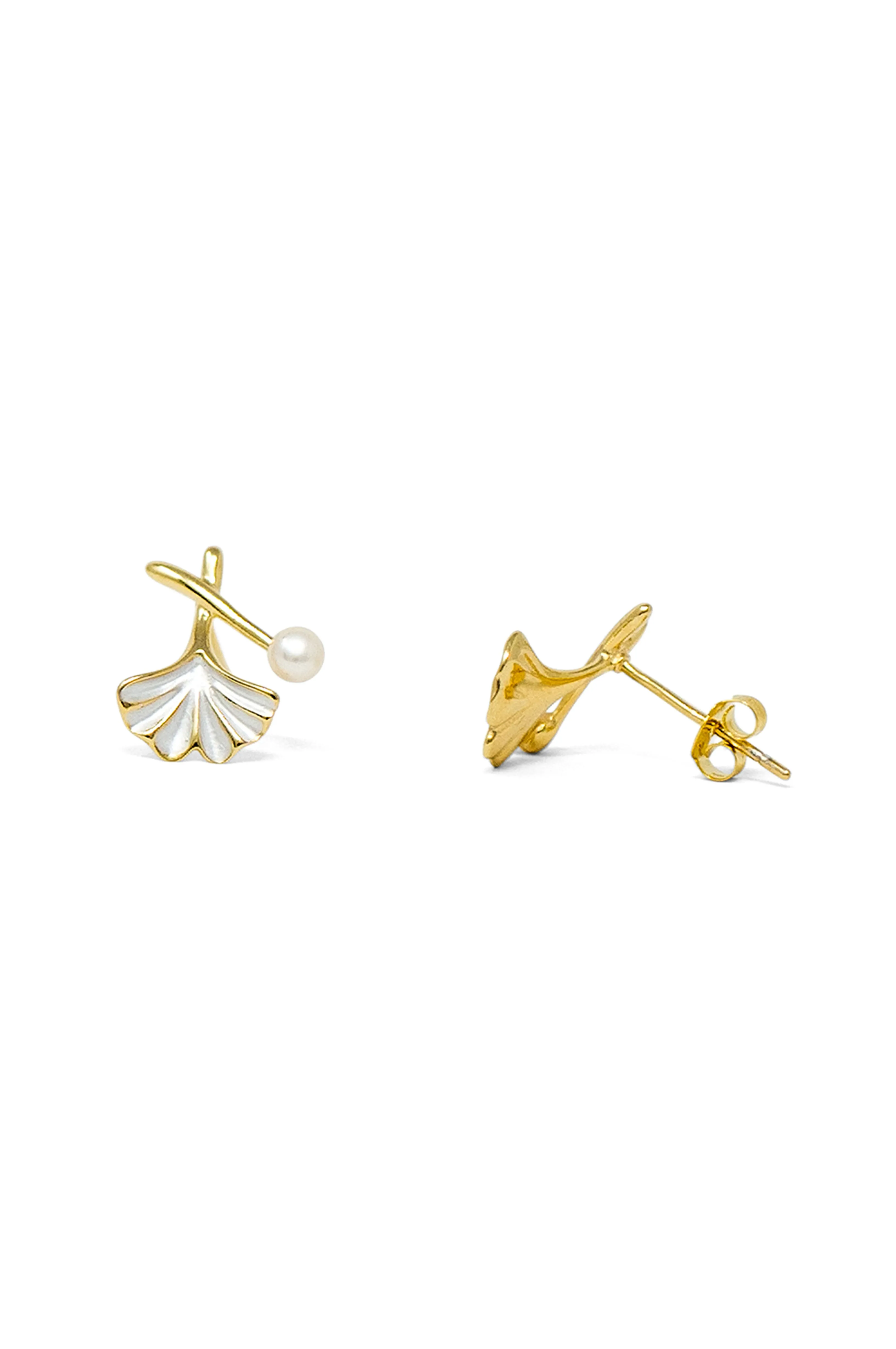 Striking Pearl Flower Gold Plated Sterling Silver Stud Earrings