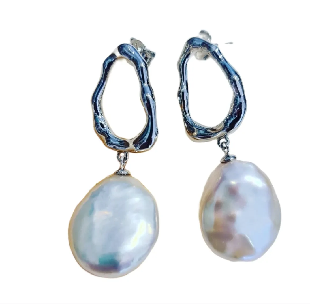 Tiana Freshwater Pearl drop earrings Large